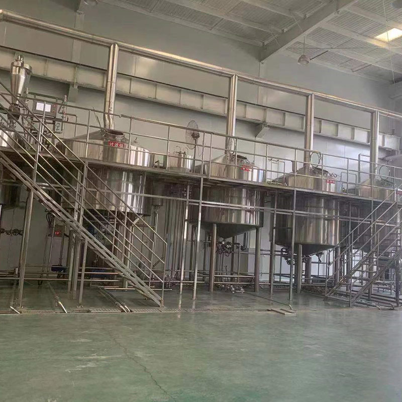 磐石精酿啤酒设备厂—平面布置、设备设计、制造、调试、培训等一条龙服务_COPY